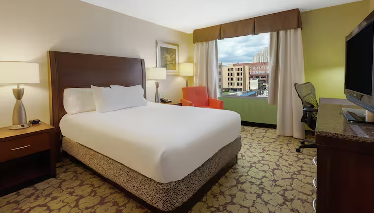 Discounted Accommodation <br> Hilton Garden Inn