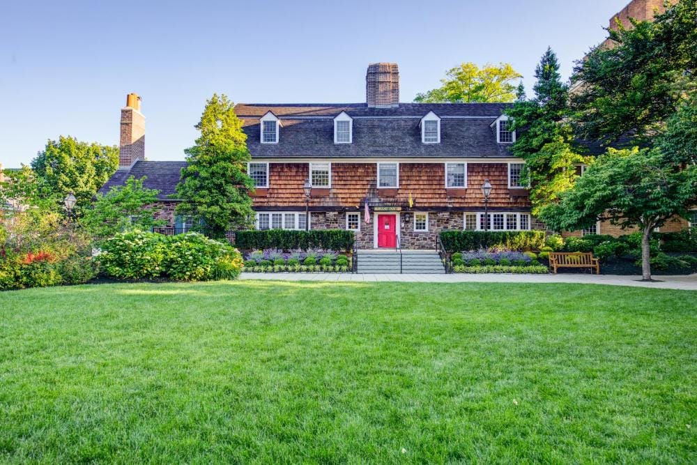 Discounted Accommodation <br> Nassau Inn and Erdman Center